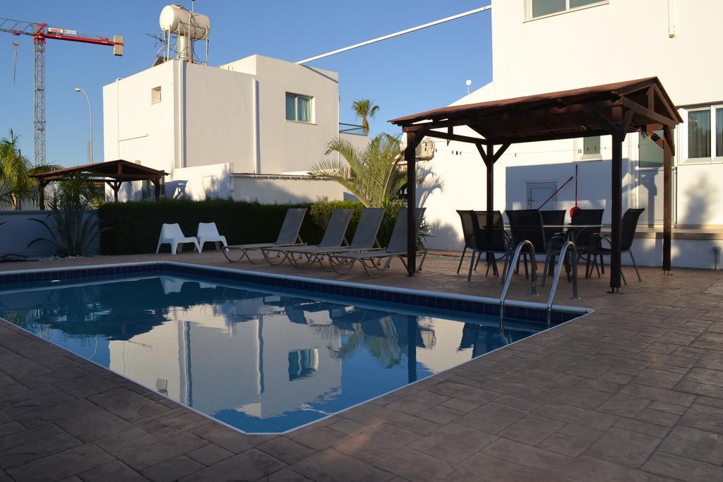 Makronissos Beach Villas Ayia Napa Exterior foto